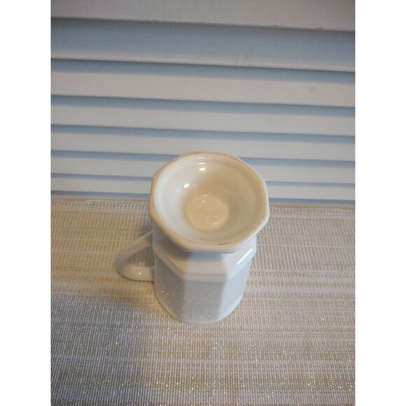PFALTZGRAFF Heritage Irish Coffee White Stoneware Pedestal Footed Cup Mug - Picture 6 of 6